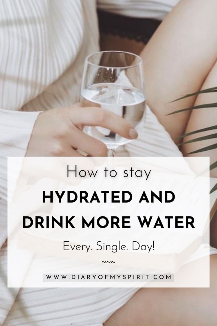 simple ways to drink more water every day. How to drink more when you don't like it.