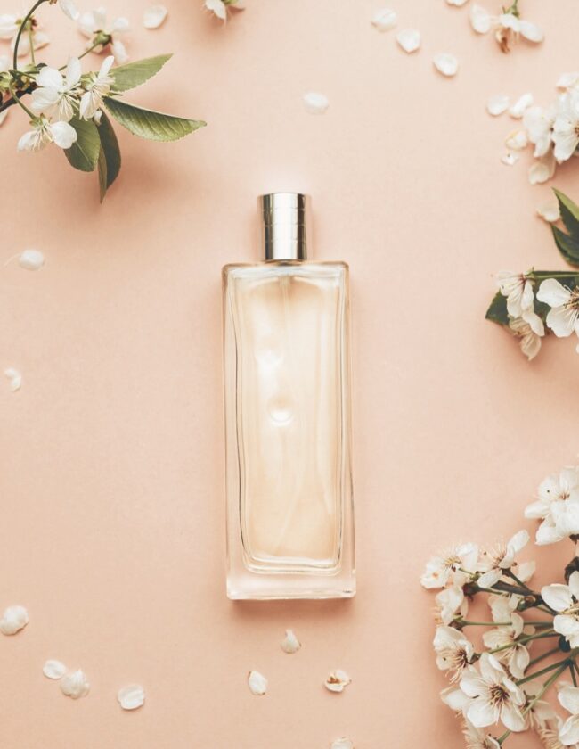 the best summer fragrances for women. summer perfumes. perfect summer scents. what perfumes are good for summer. how to find the perfect summer fragrance