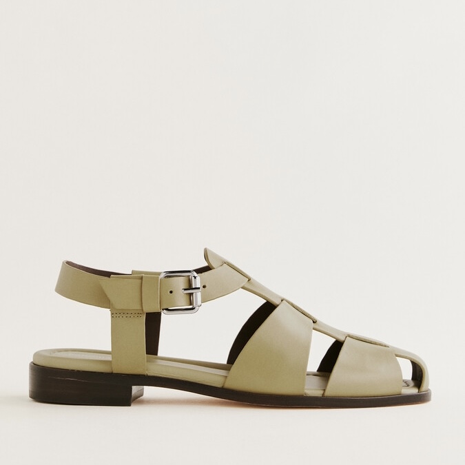 reformation freya fisherman sandals. best ladies summer sandals. cute summer sandals. summer flats for any occasion. summer wedges. comfortable, comfy summer sandals. For beach. summer wedding flats